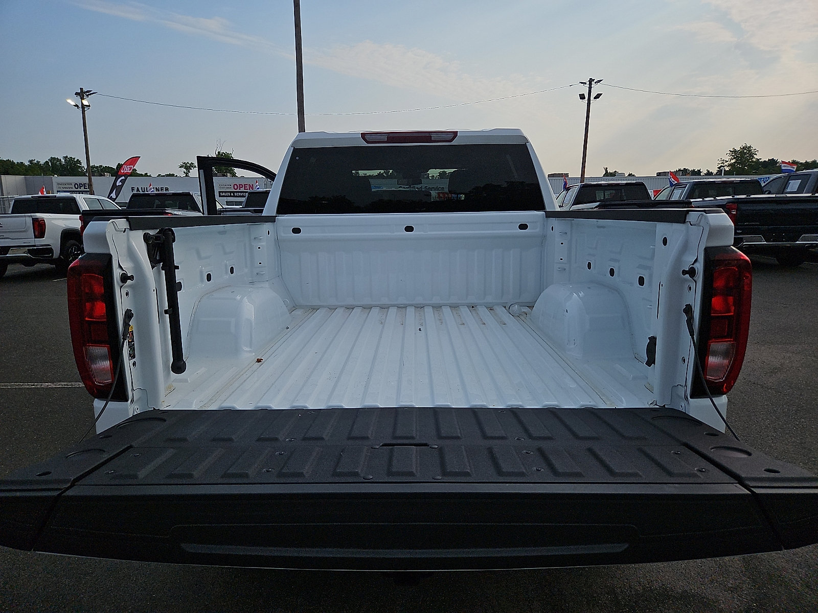 Certified 2024 GMC Sierra 1500 Elevation AWD/4WD image 29