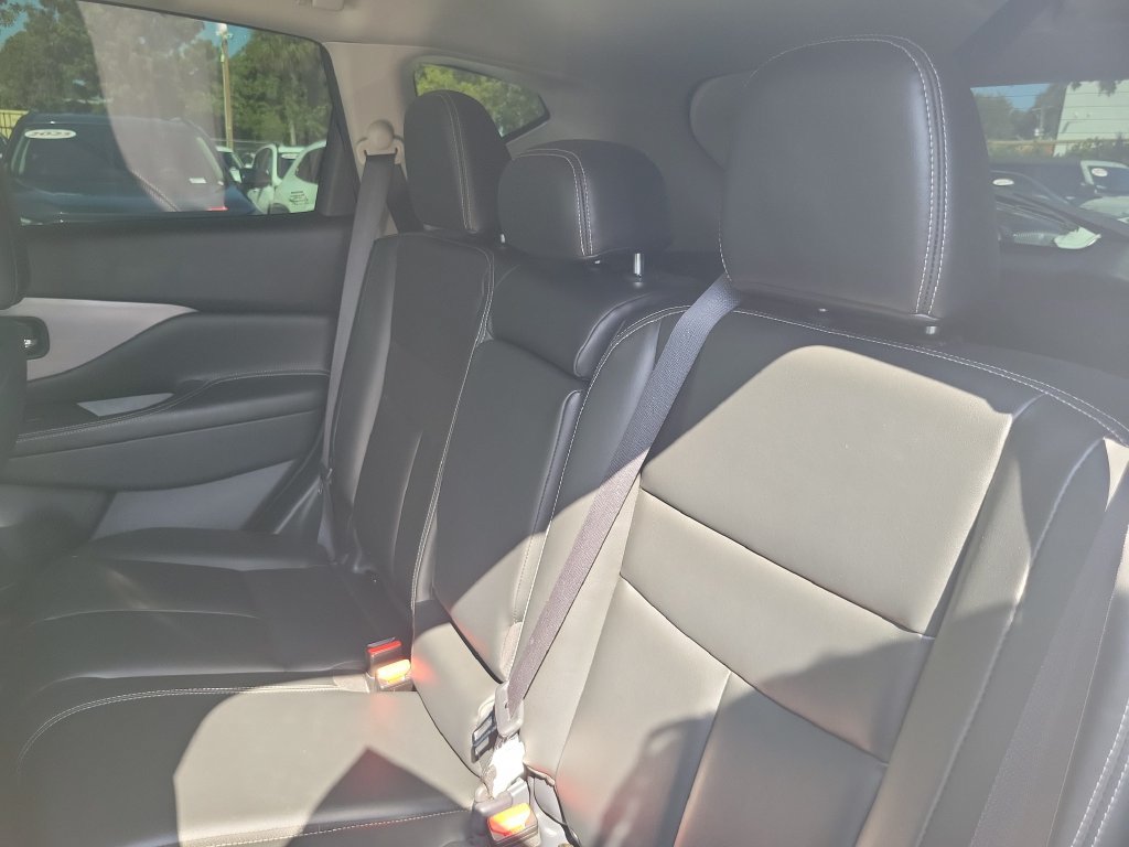 Used 2022 Nissan Murano SV w/ SV Midnight Edition Package AWD/4WD image 14