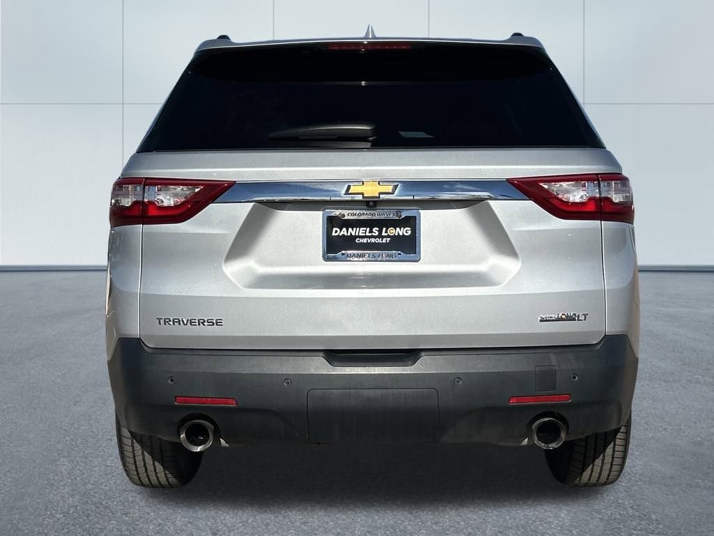 Used 2021 Chevrolet Traverse LT image 4