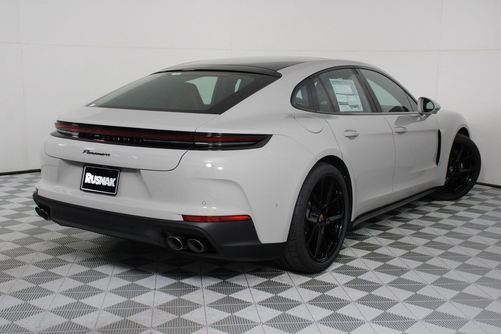 New 2026 Porsche Panamera RWD image 7