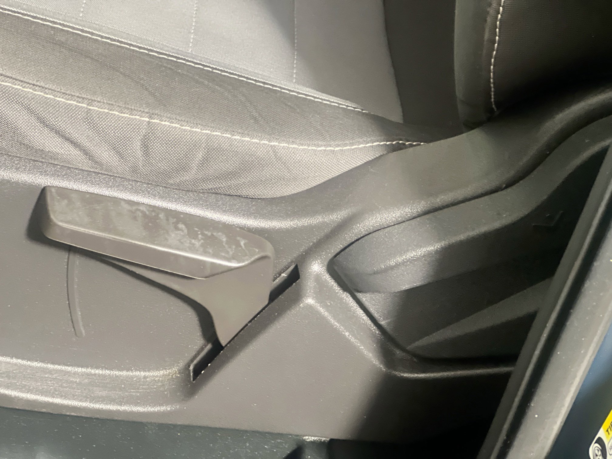 Used 2019 Ford Escape S image 15