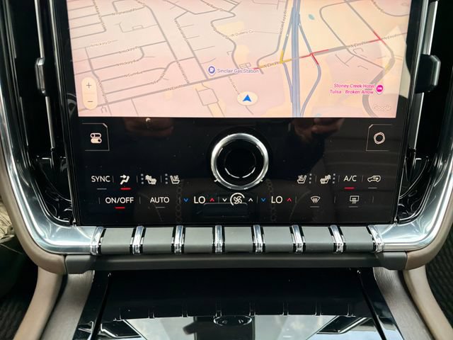 New 2026 GMC Yukon XL Denali Ultimate AWD/4WD image 14