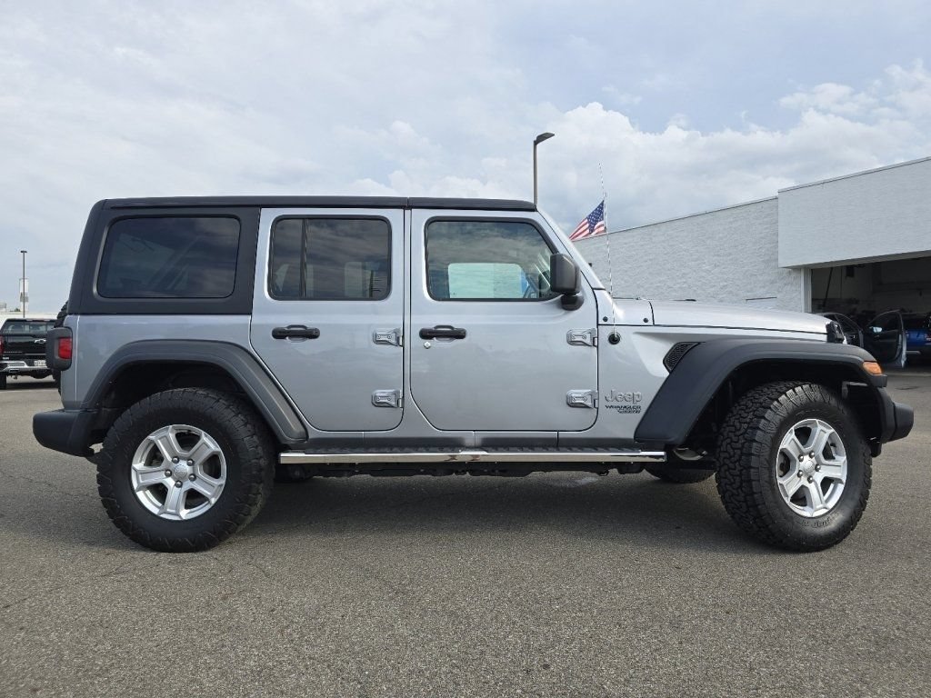 Used 2021 Jeep Wrangler Unlimited Sport AWD/4WD image 15
