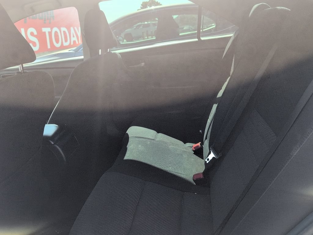 Certified 2016 Toyota Camry LE FWD image 4