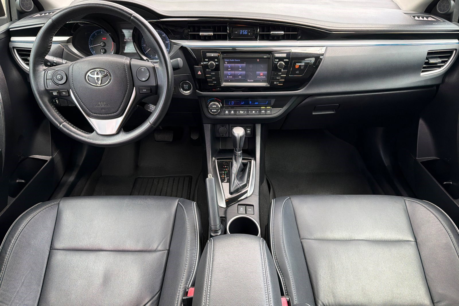 Used 2015 Toyota Corolla S Premium FWD image 17
