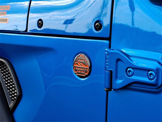 New 2025 Jeep Gladiator Mojave w/ Convenience Group image 11