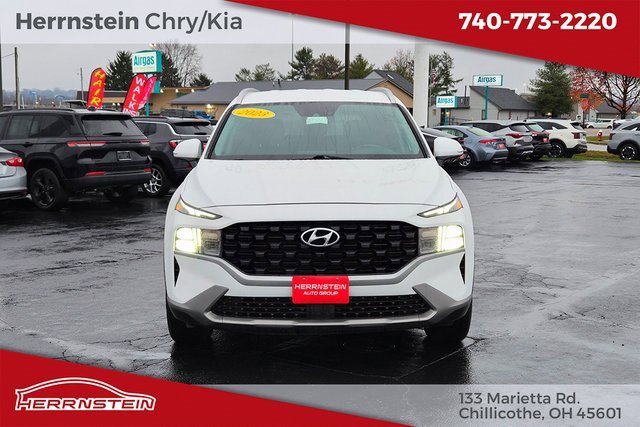 Used 2023 Hyundai Santa Fe SEL image 2