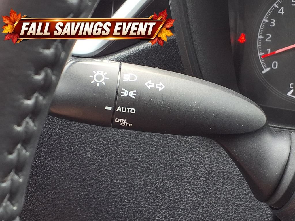 Used 2020 Toyota Corolla SE FWD image 14