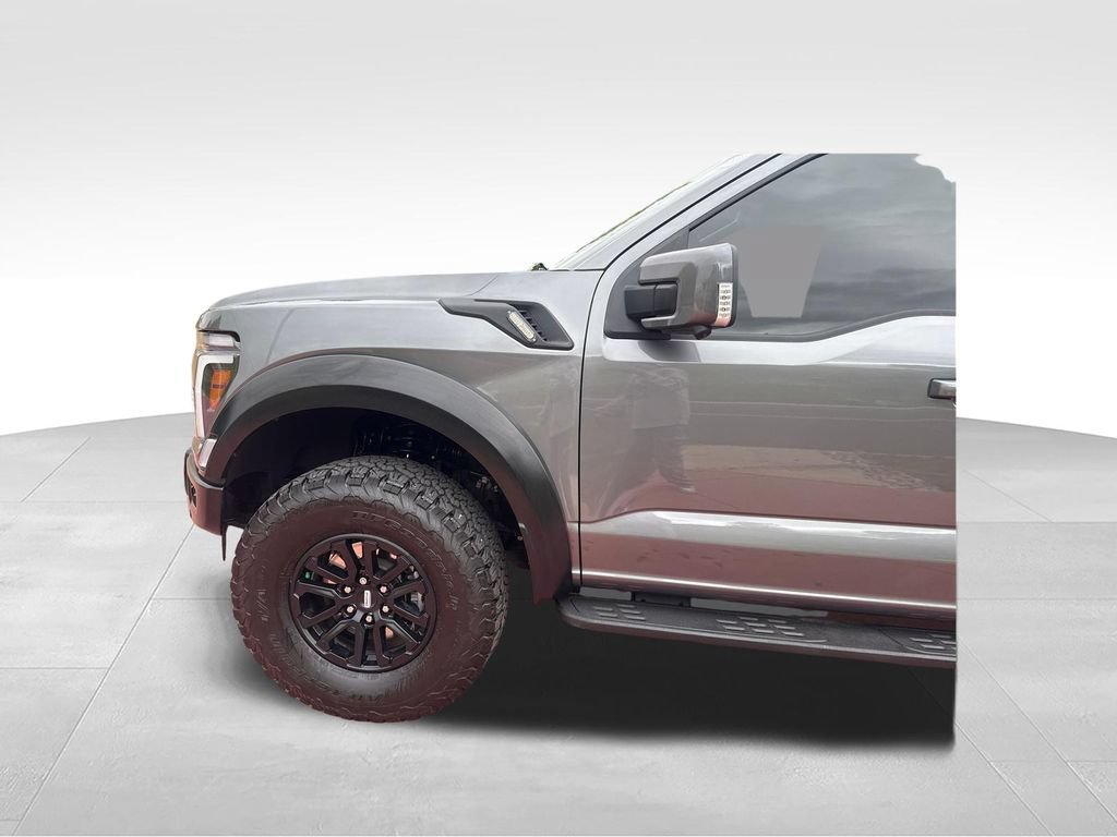 Certified 2025 Ford F150 Raptor AWD/4WD image 36