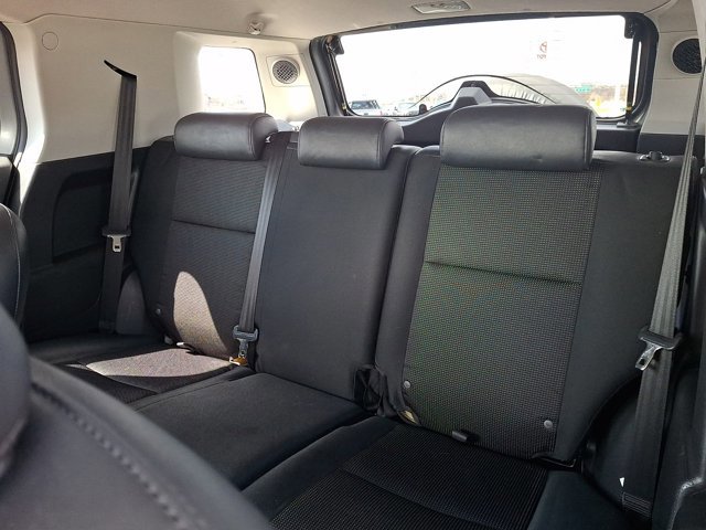 Used 2010 Toyota FJ Cruiser 4WD image 10