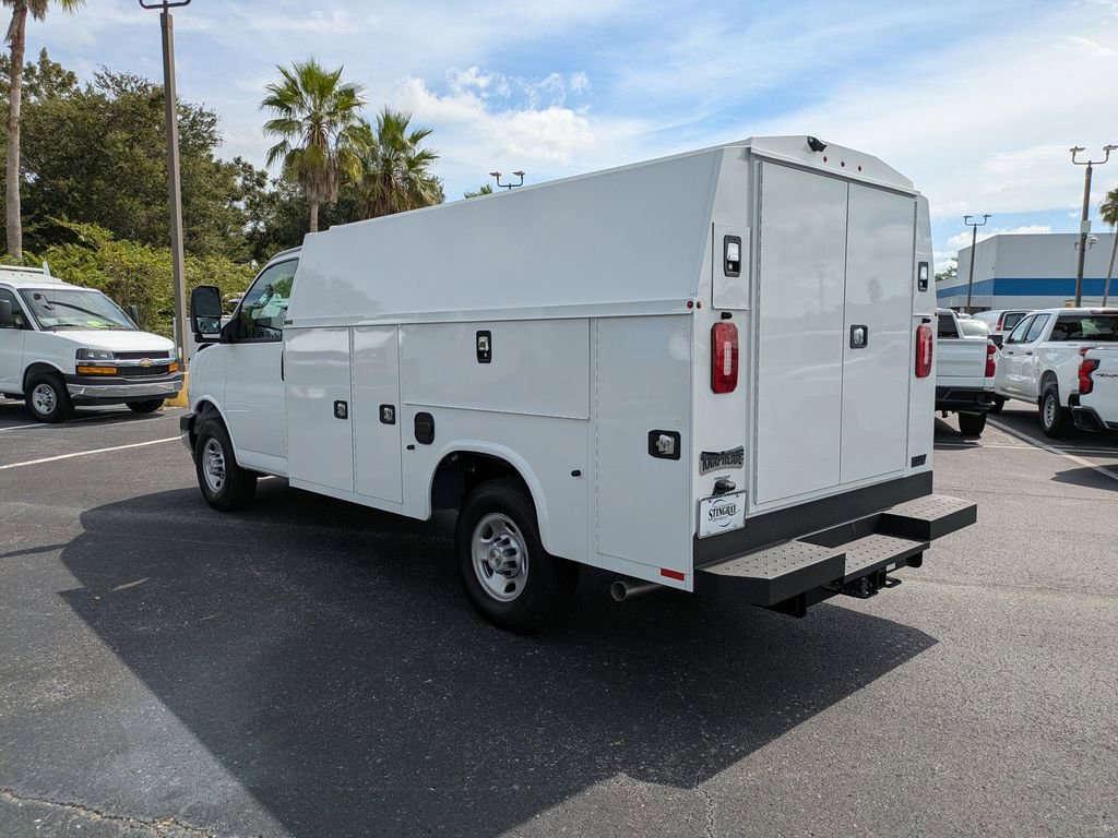 New 2025 Chevrolet Express 3500 w/ Power Convenience Package image 6