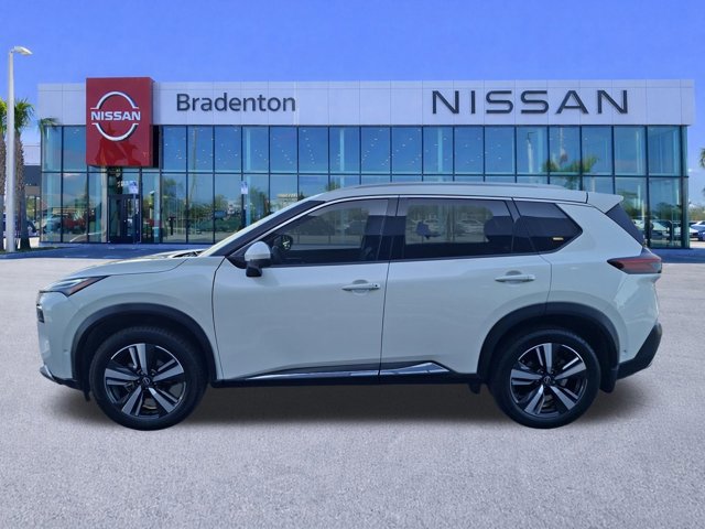 Certified 2023 Nissan Rogue Platinum w/ Platinum Premium Package FWD image 8