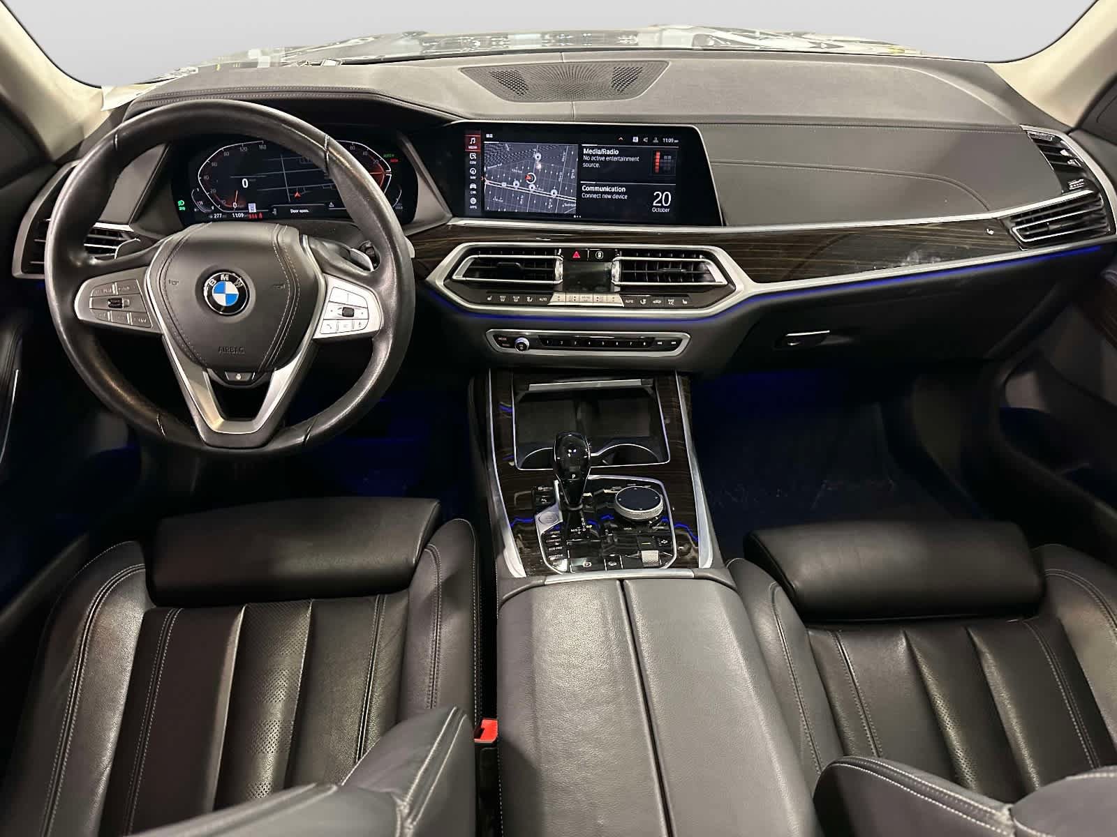 Used 2021 BMW X7 xDrive40i w/ Cold Weather Package AWD/4WD image 16