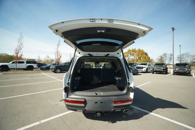 Used 2025 Hyundai Santa Fe Limited image 18