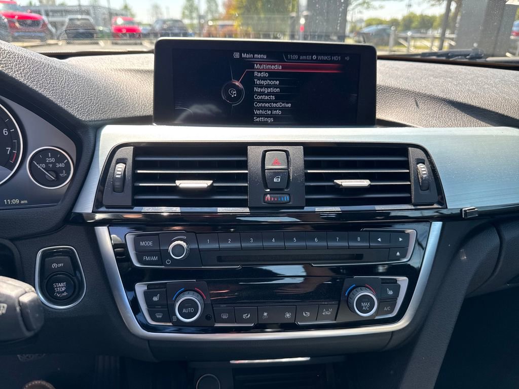 Used 2015 BMW 428i Convertible image 23