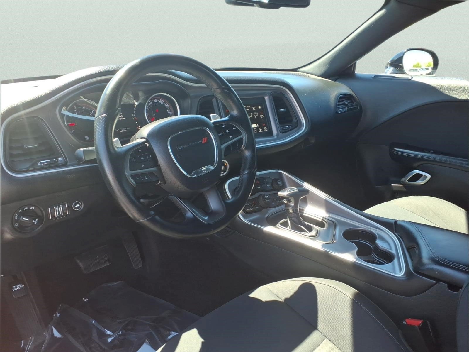 Used 2019 Dodge Challenger GT AWD/4WD image 13