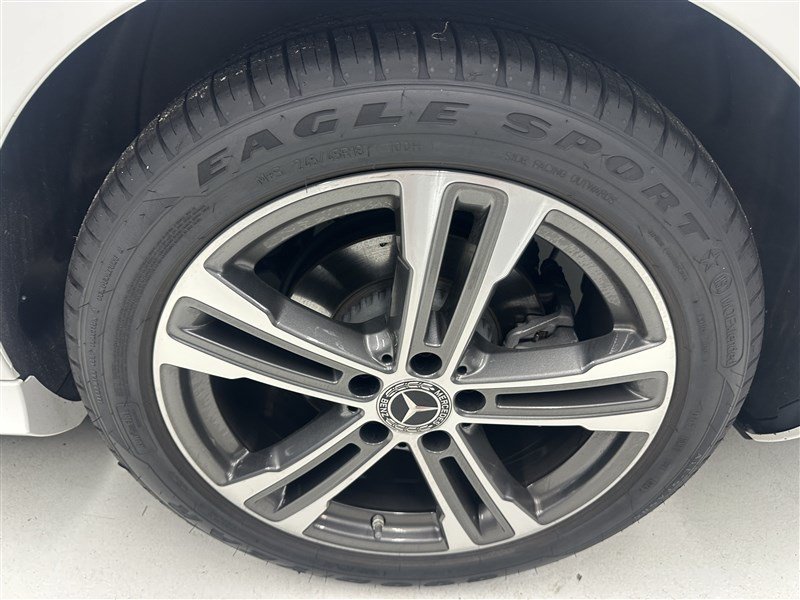 Used 2023 Mercedes-Benz E 350 4MATIC Sedan image 18