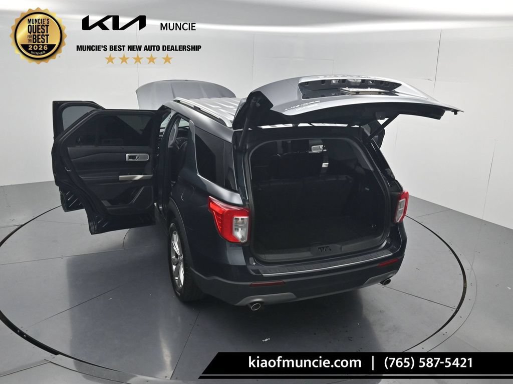 Used 2023 Ford Explorer Limited w/ Equipment Group 301A RWD image 55