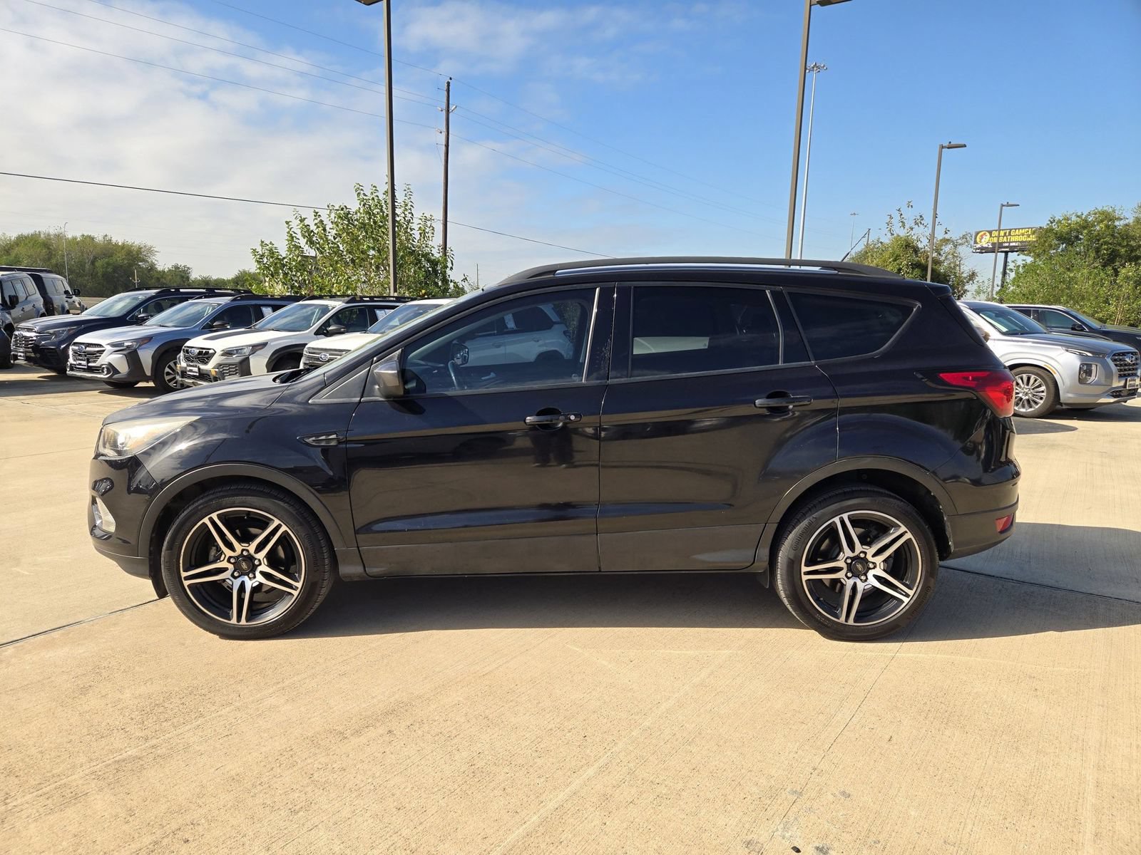 Used 2019 Ford Escape SEL FWD image 5