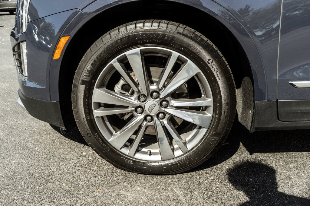Used 2024 Cadillac XT5 Premium Luxury w/ LPO, Floor Liner Package AWD/4WD image 34