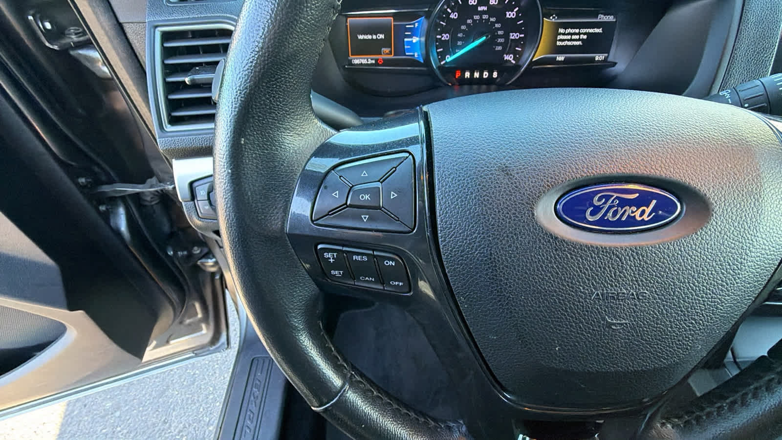 Used 2019 Ford Explorer XLT w/ Equipment Group 202A FWD image 19