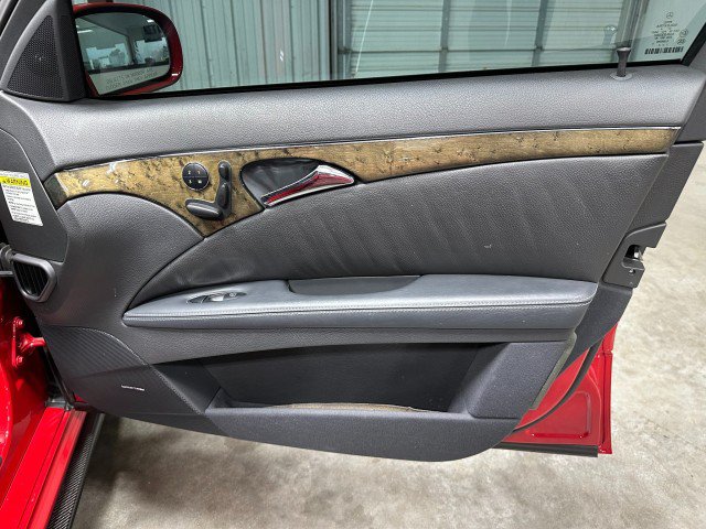 Used 2005 Mercedes-Benz E 55 AMG Sedan image 38