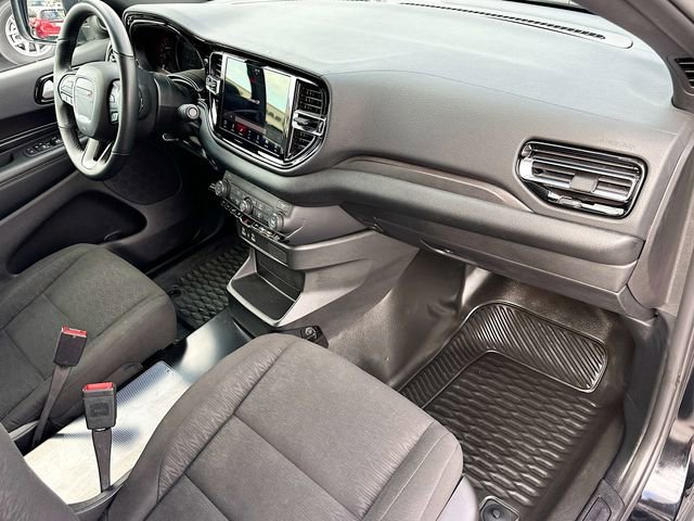 Used 2025 Dodge Durango AWD w/ Technology Group image 27