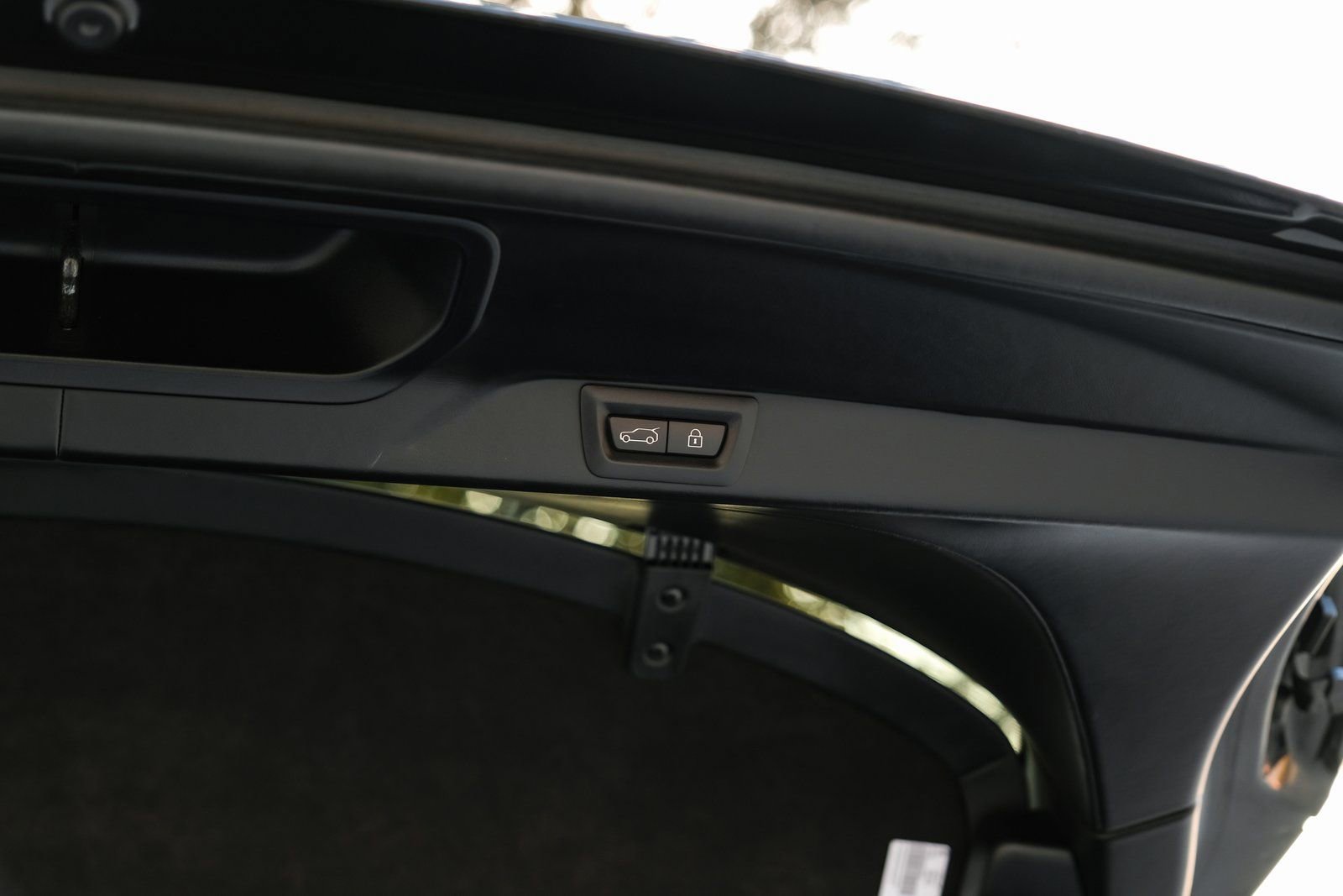 Used 2021 Rolls-Royce Cullinan image 63