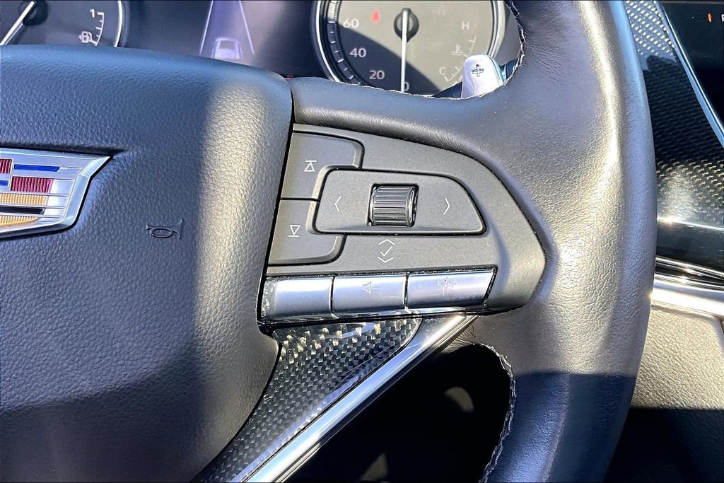 Certified 2023 Cadillac XT6 Sport w/ Technology Package image 21
