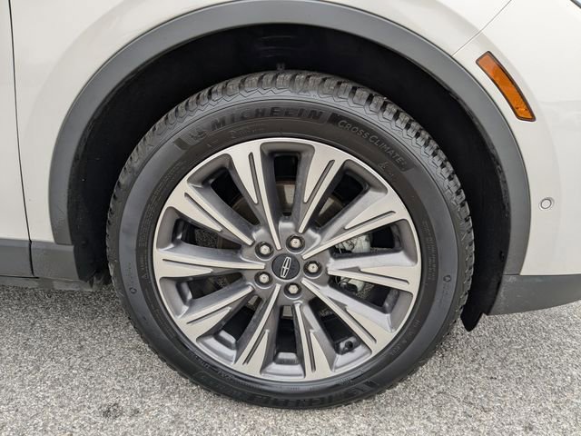 Used 2020 Lincoln Corsair Reserve w/ Equipment Group 201A image 10