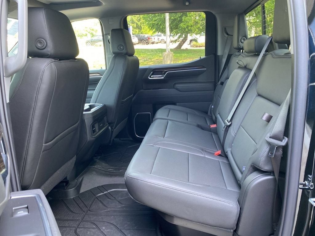 New 2026 Chevrolet Silverado 1500 RST w/ Convenience Package II AWD/4WD image 13