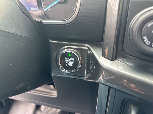 Used 2022 Ford F150 XLT w/ Equipment Group 302A High AWD/4WD image 19