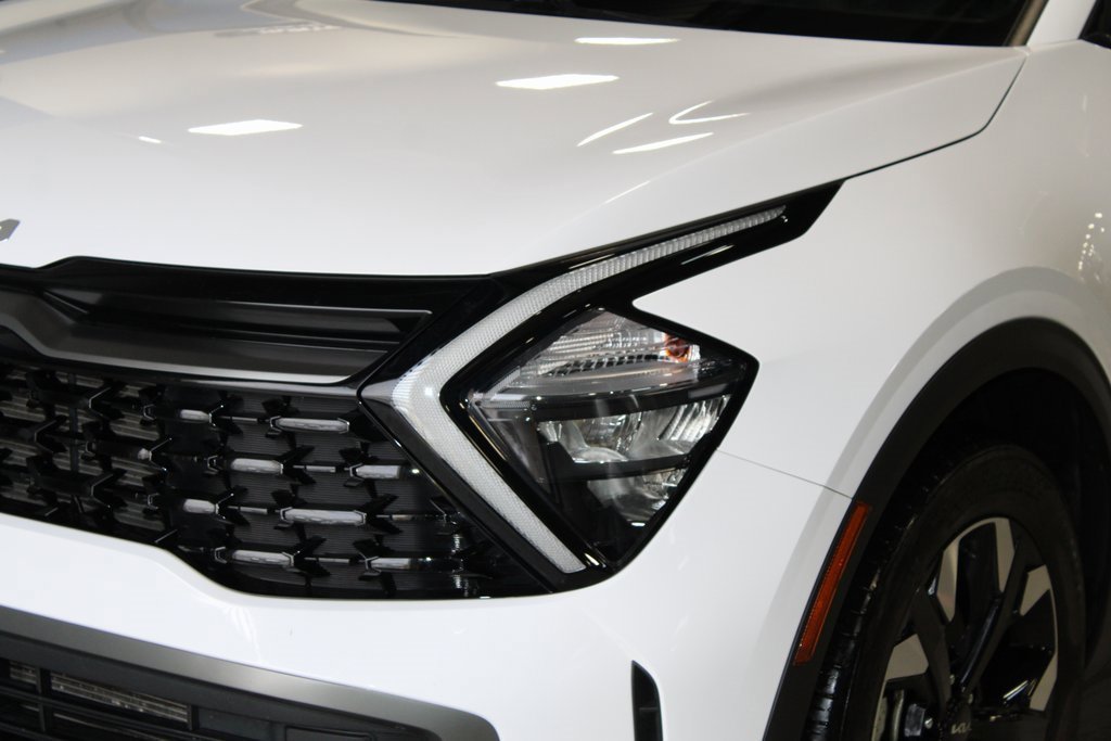 Used 2023 Kia Sportage X-Line image 2