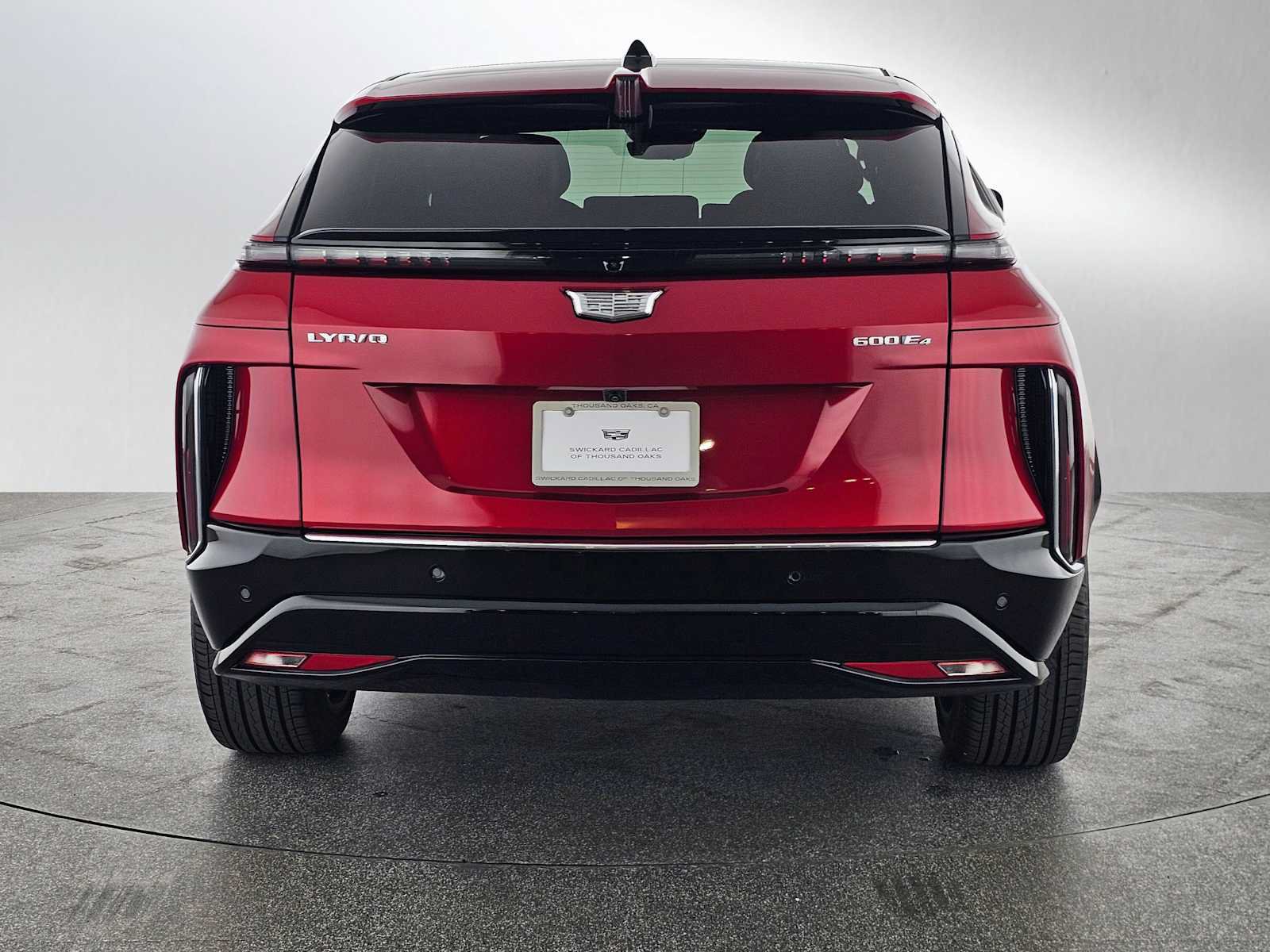 Used 2025 Cadillac Lyriq Luxury w/ LPO, Red Accent Package image 4