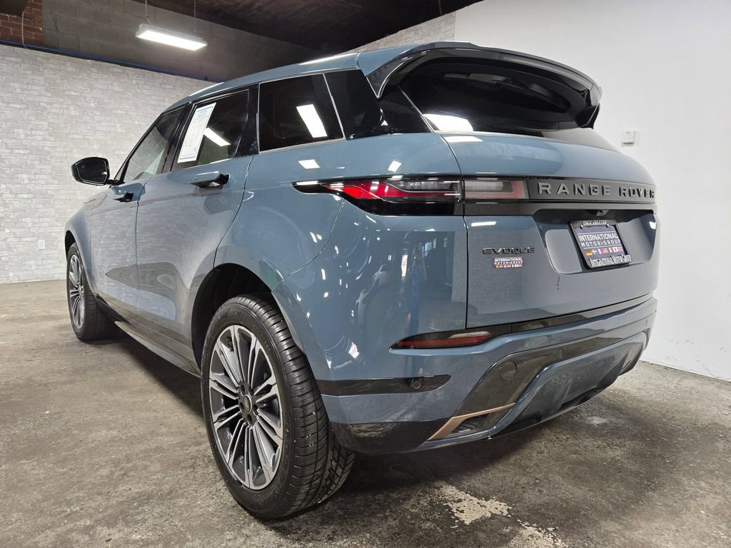 Used 2025 Land Rover Range Rover Evoque Dynamic SE AWD/4WD image 41
