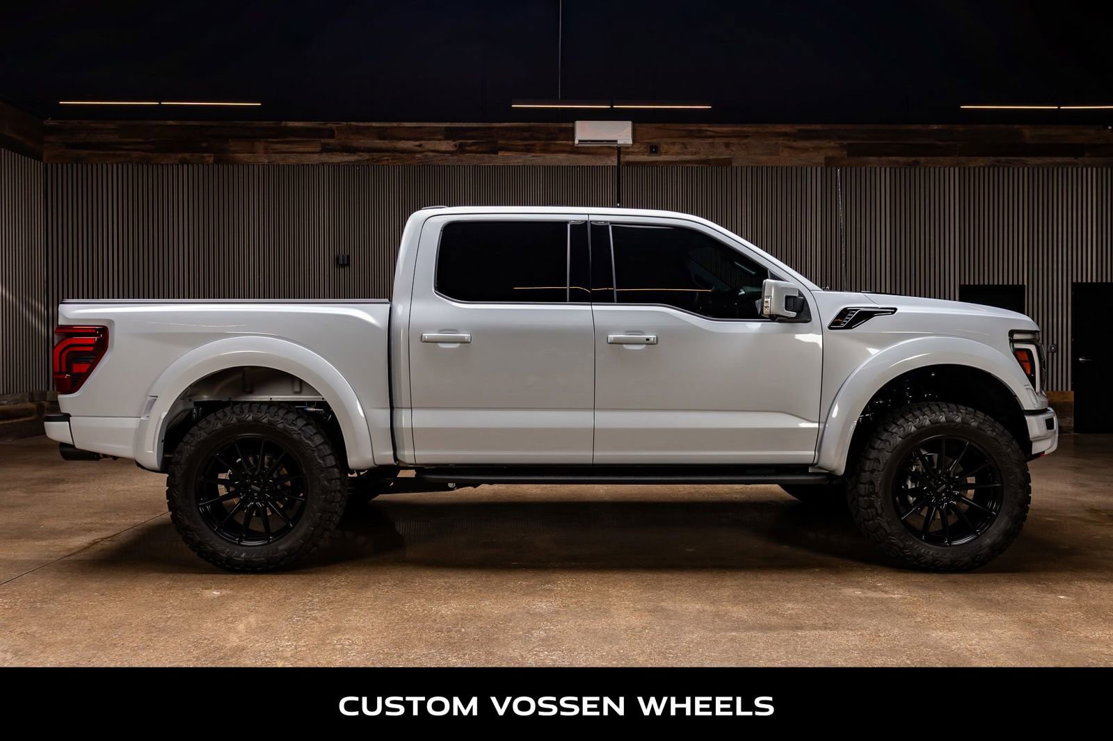 Used 2025 Ford F150 Raptor w/ Equipment Group 803A Raptor R image 10