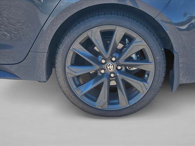 Used 2023 Toyota Corolla XSE FWD image 5