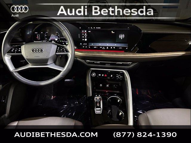 Certified 2025 Audi Q5 Premium Plus w/ Premium Plus AWD/4WD image 12