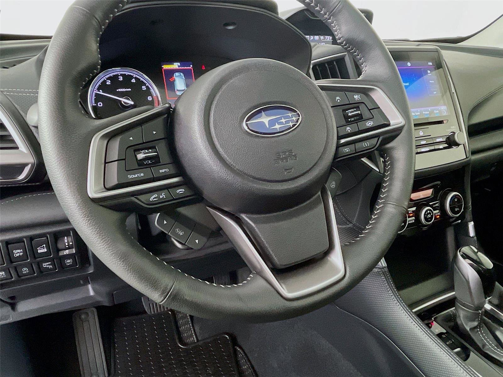 Used 2023 Subaru Forester Touring image 15