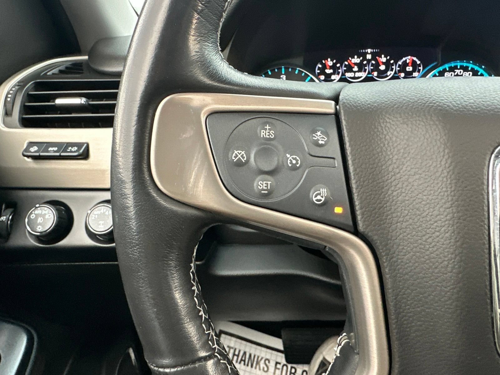 Used 2019 GMC Yukon Denali w/ Denali Ultimate Black Edition AWD/4WD image 59