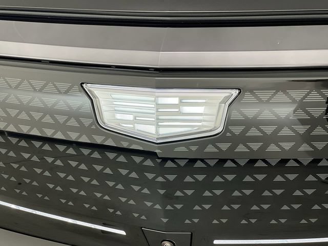 Certified 2026 Cadillac Lyriq Sport AWD/4WD image 32