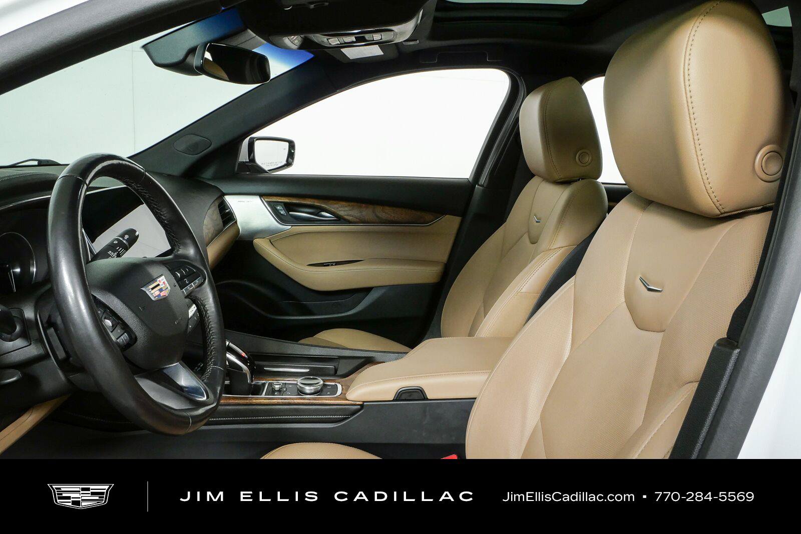 Used 2021 Cadillac CT5 Premium Luxury RWD image 5