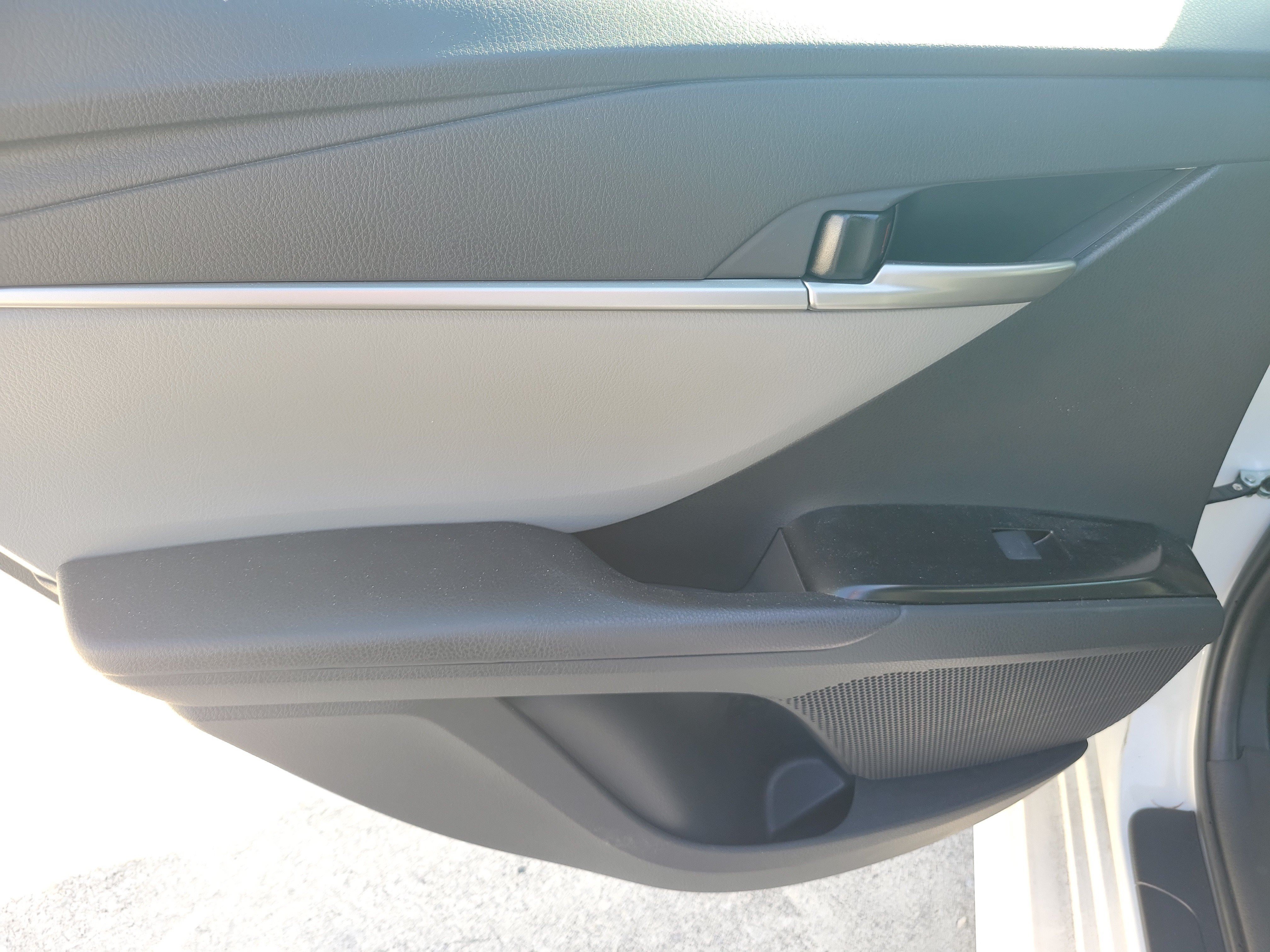 Used 2025 Toyota Camry SE w/ Multimedia Upgrade Package FWD image 12