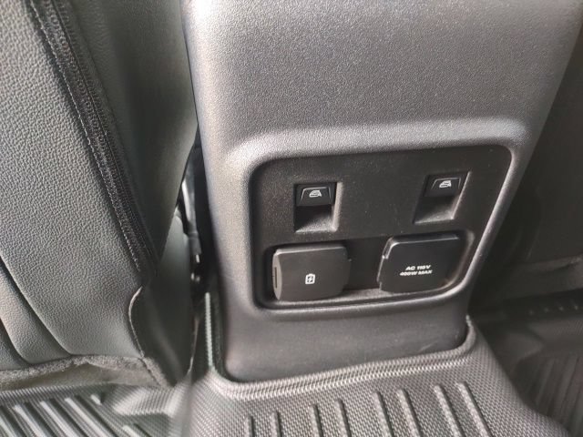 Used 2024 Ford Bronco Wildtrak AWD/4WD image 17
