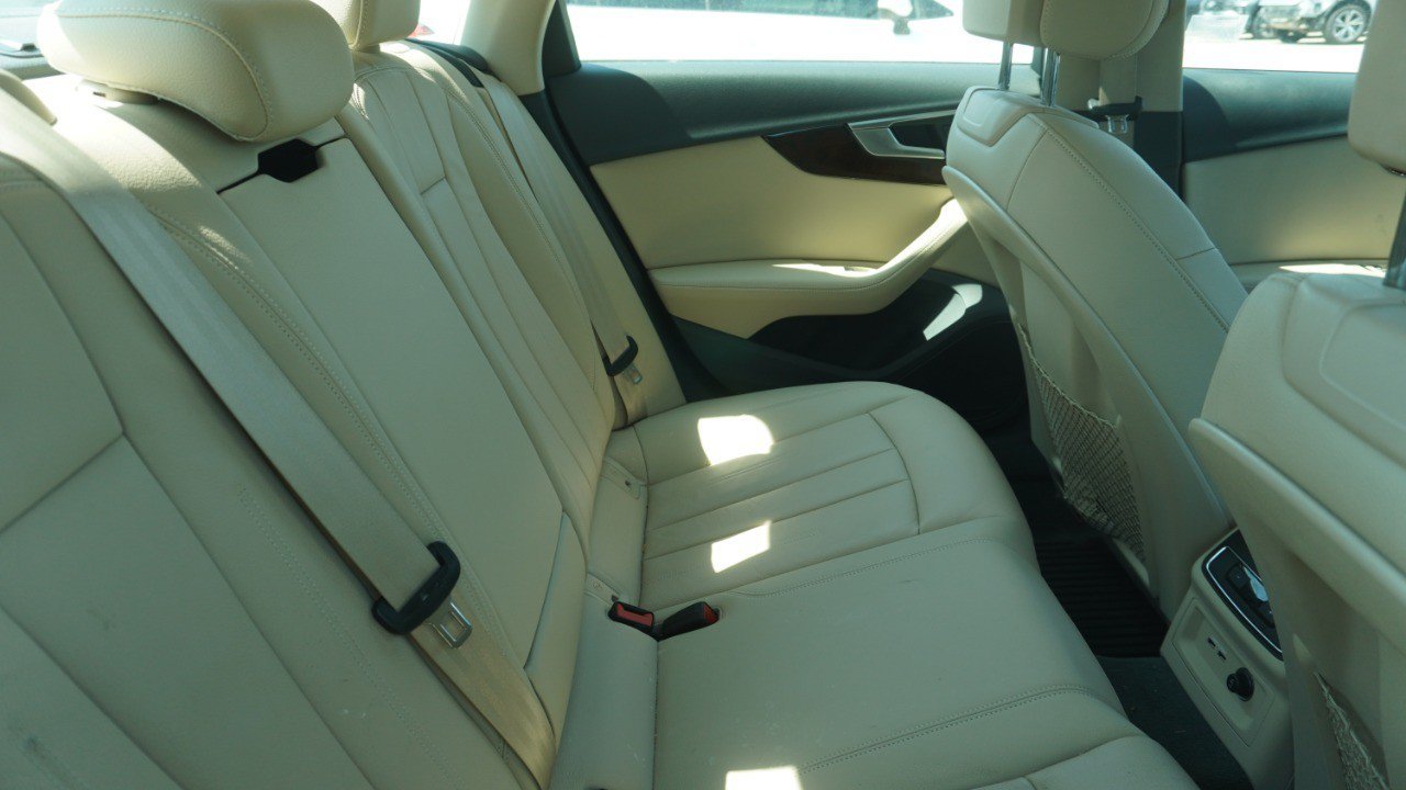 Used 2019 Audi A4 2.0T Premium Plus w/ Premium Plus Package FWD image 12