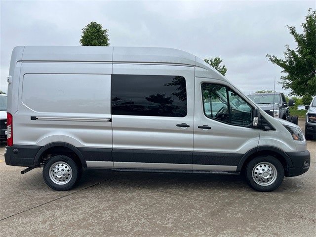 New 2025 Ford Transit 350 148 High Roof AWD image 3
