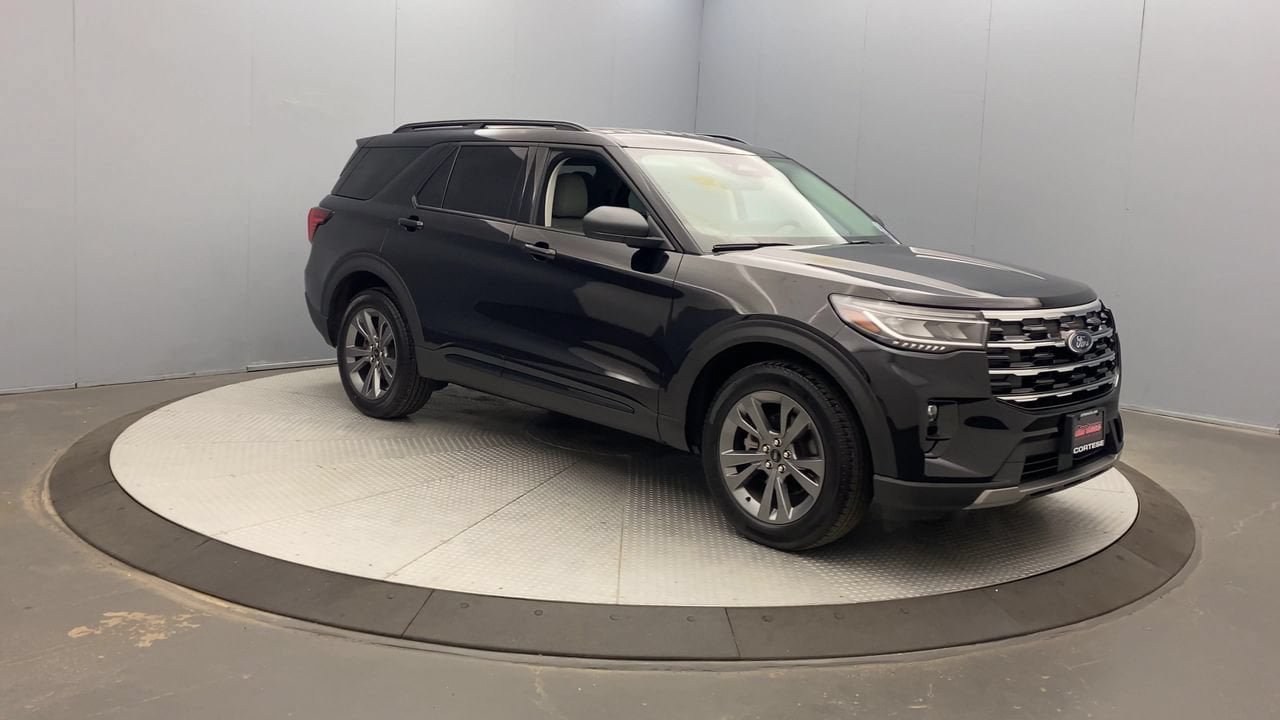 New 2026 Ford Explorer Active w/ Active Comfort Package AWD/4WD image 7