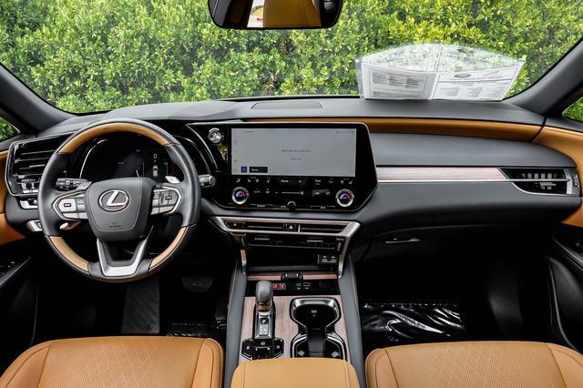 Used 2025 Lexus RX 350 Premium Plus FWD image 20