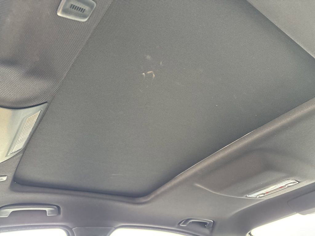 Used 2016 BMW 550i Sedan image 40