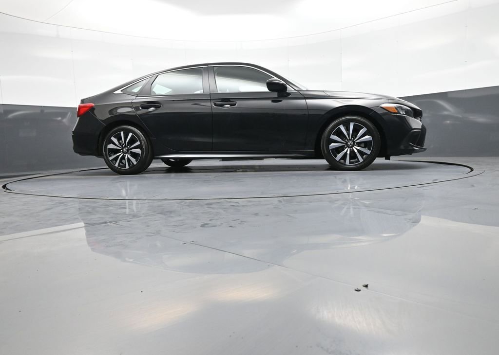 Used 2023 Honda Civic EX image 28